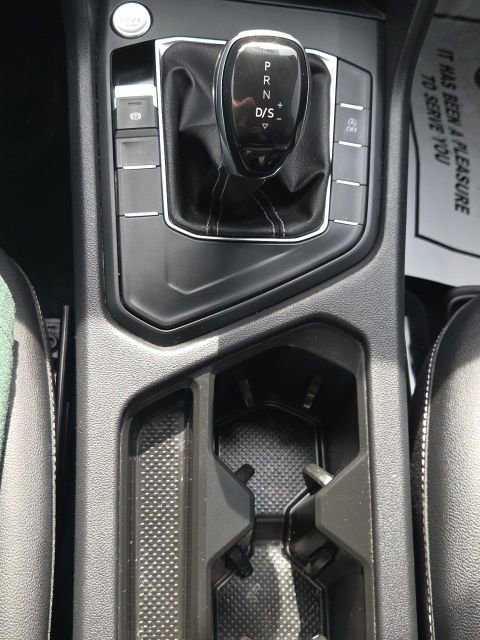 Used 2022 Volkswagen Taos SE image 34