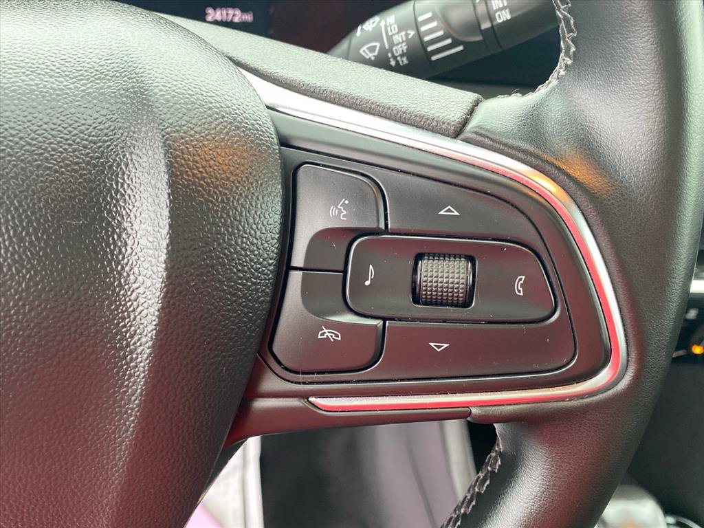 Used 2024 Buick Encore GX Sport Touring AWD/4WD image 17