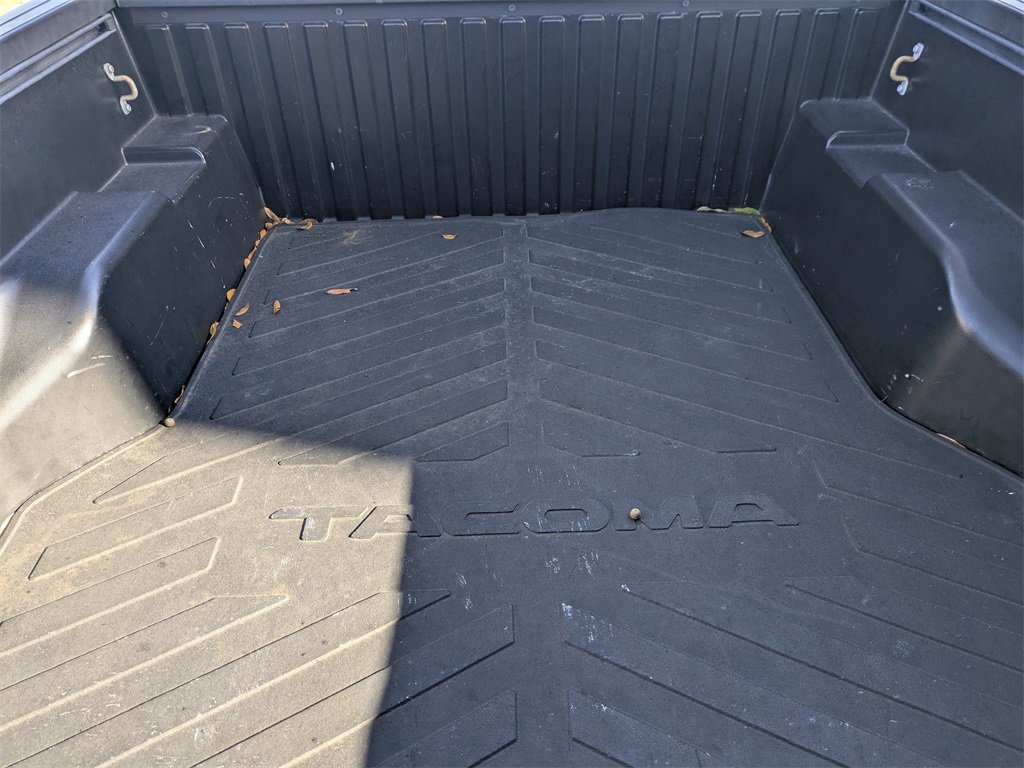 Used 2021 Toyota Tacoma SR5 image 12