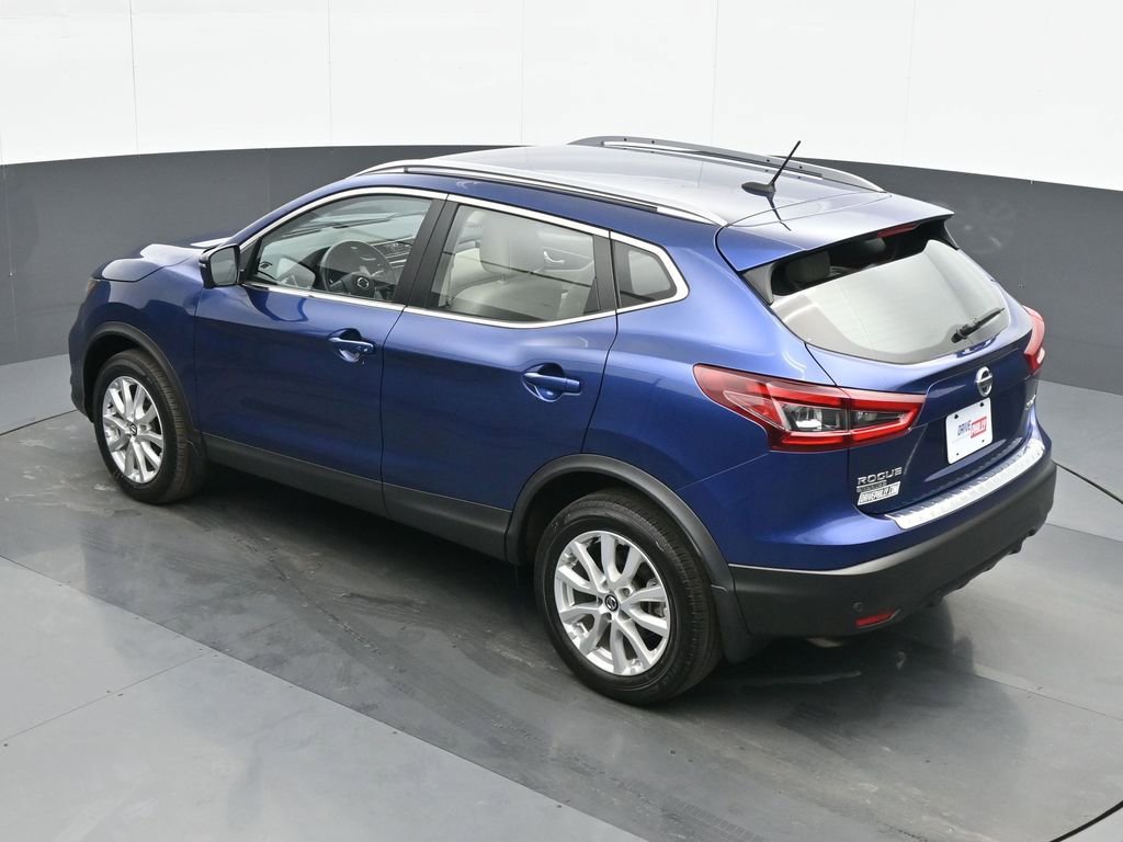 Used 2022 Nissan Rogue Sport SV w/ Technology Package image 19