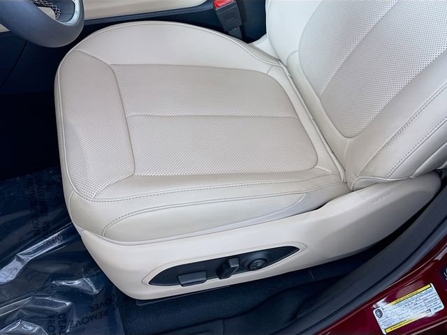 Used 2025 Jeep Grand Cherokee L Limited w/ Luxury Tech Group II RWD image 19