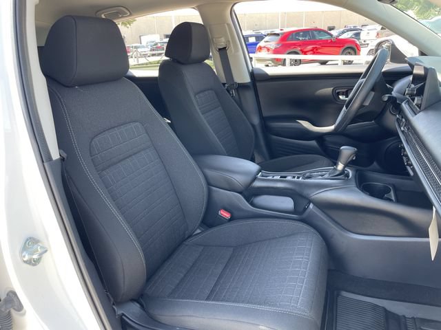 Used 2025 Honda HR-V LX image 25