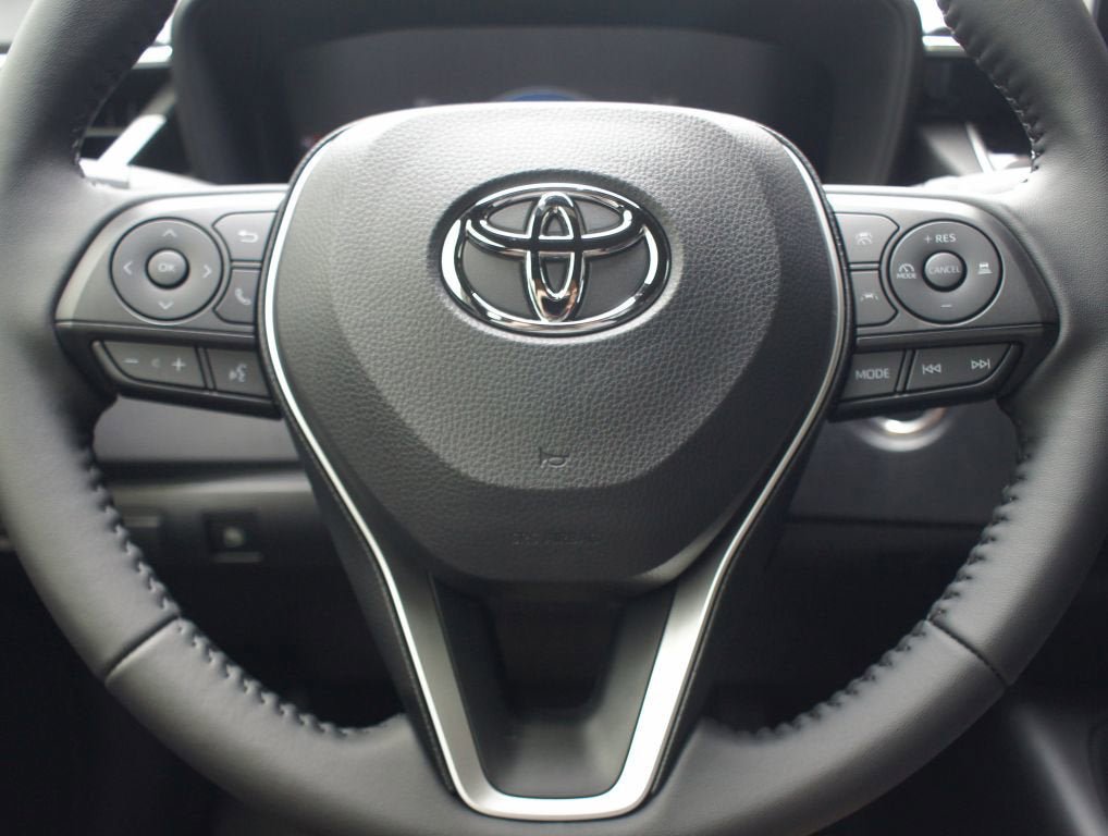 Used 2026 Toyota Corolla SE AWD/4WD image 24