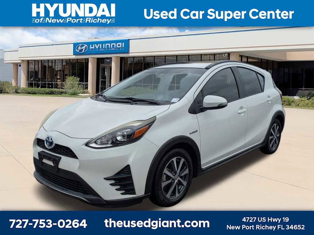 Used 2018 Toyota Prius C Two video 1