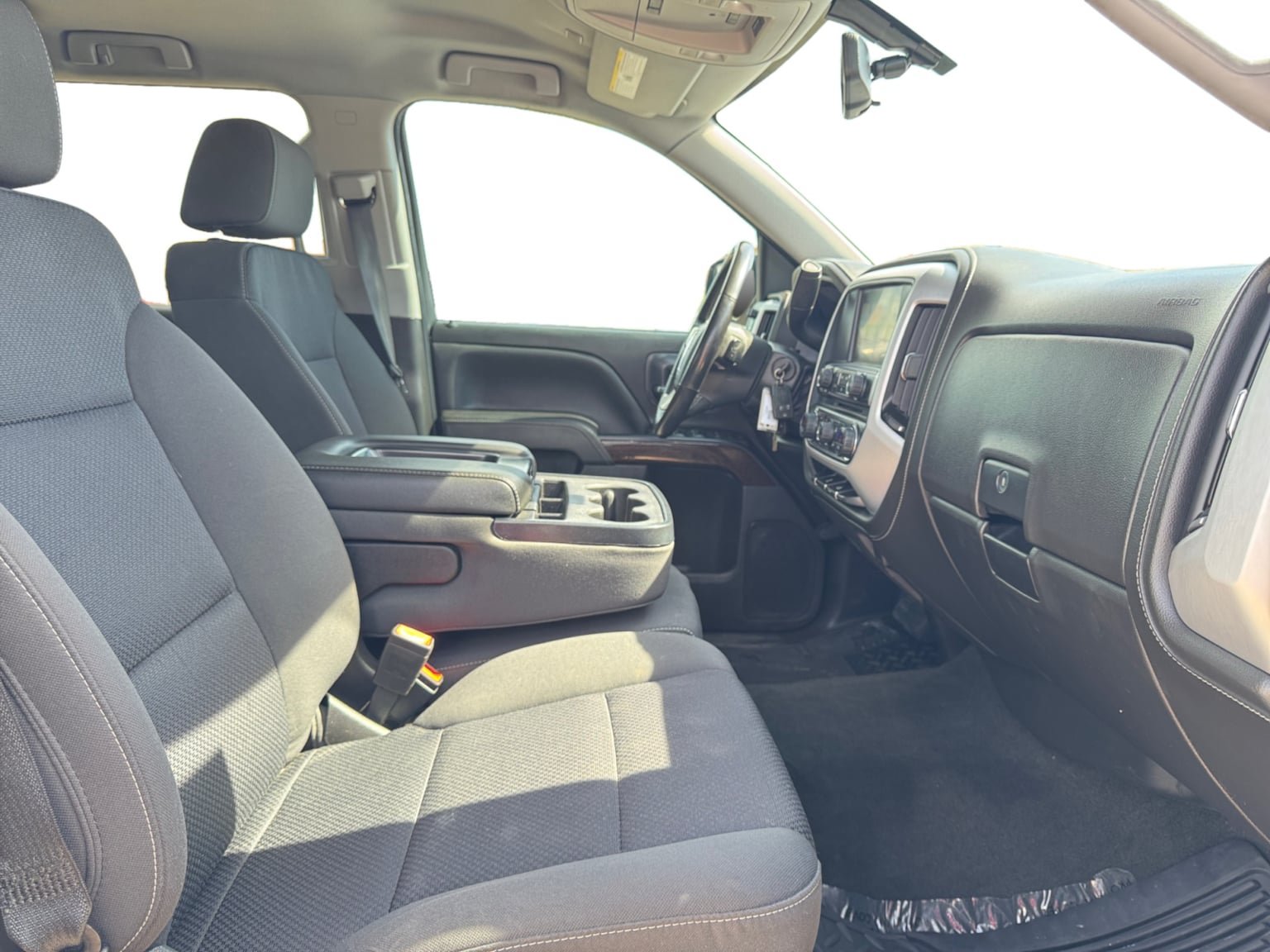 Used 2018 GMC Sierra 1500 SLE w/ SLE Value Package AWD/4WD image 17