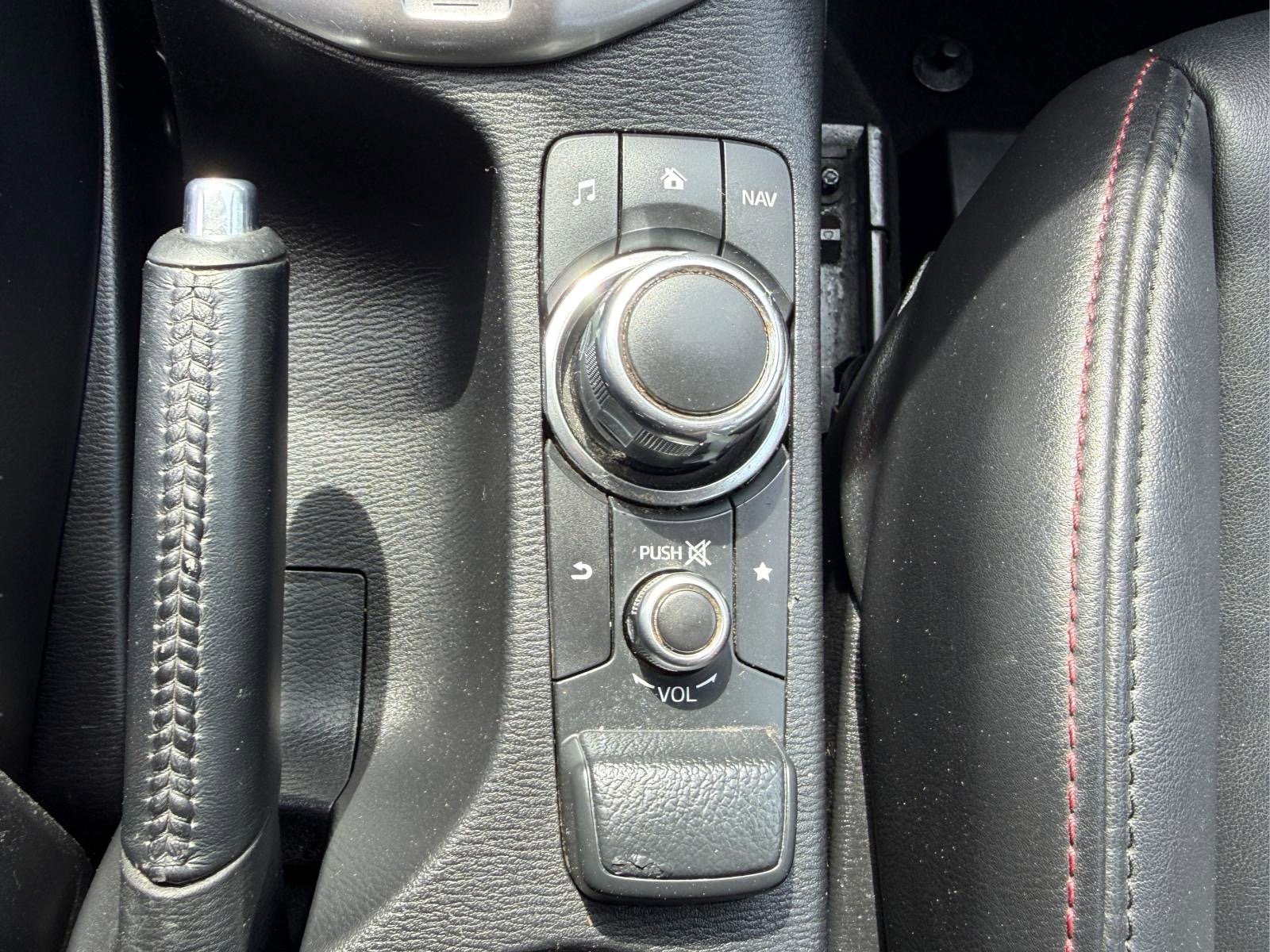 Used 2016 MAZDA CX-3 Touring w/ Premium Package AWD/4WD image 21