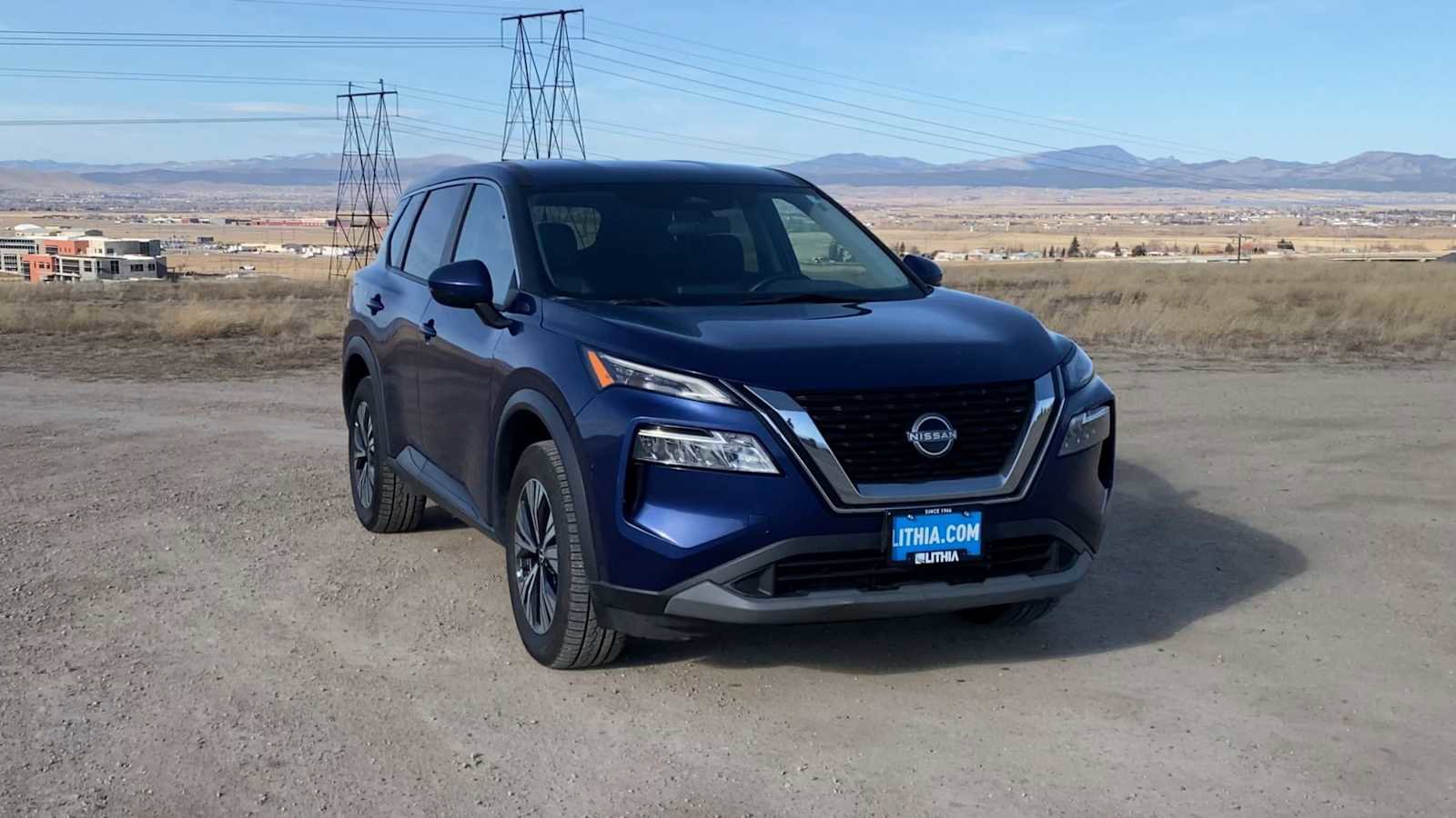Used 2022 Nissan Rogue SV image 3