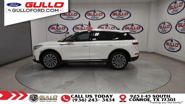 Used 2023 Lincoln Corsair Reserve image 5