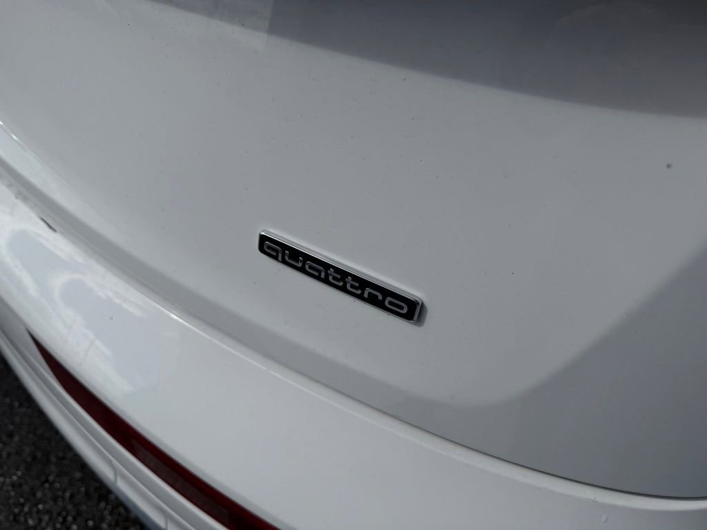 Used 2024 Audi Q5 2.0T Premium Plus image 12