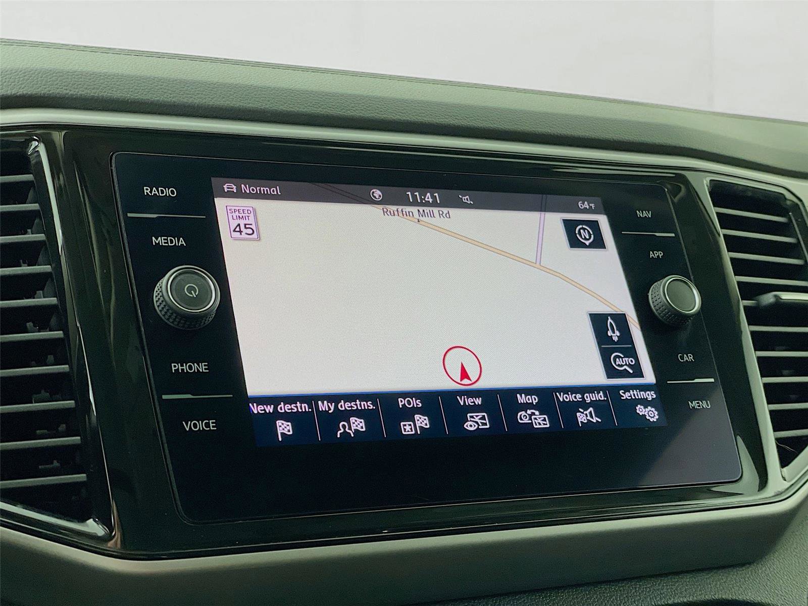 Used 2021 Volkswagen Atlas SEL image 17