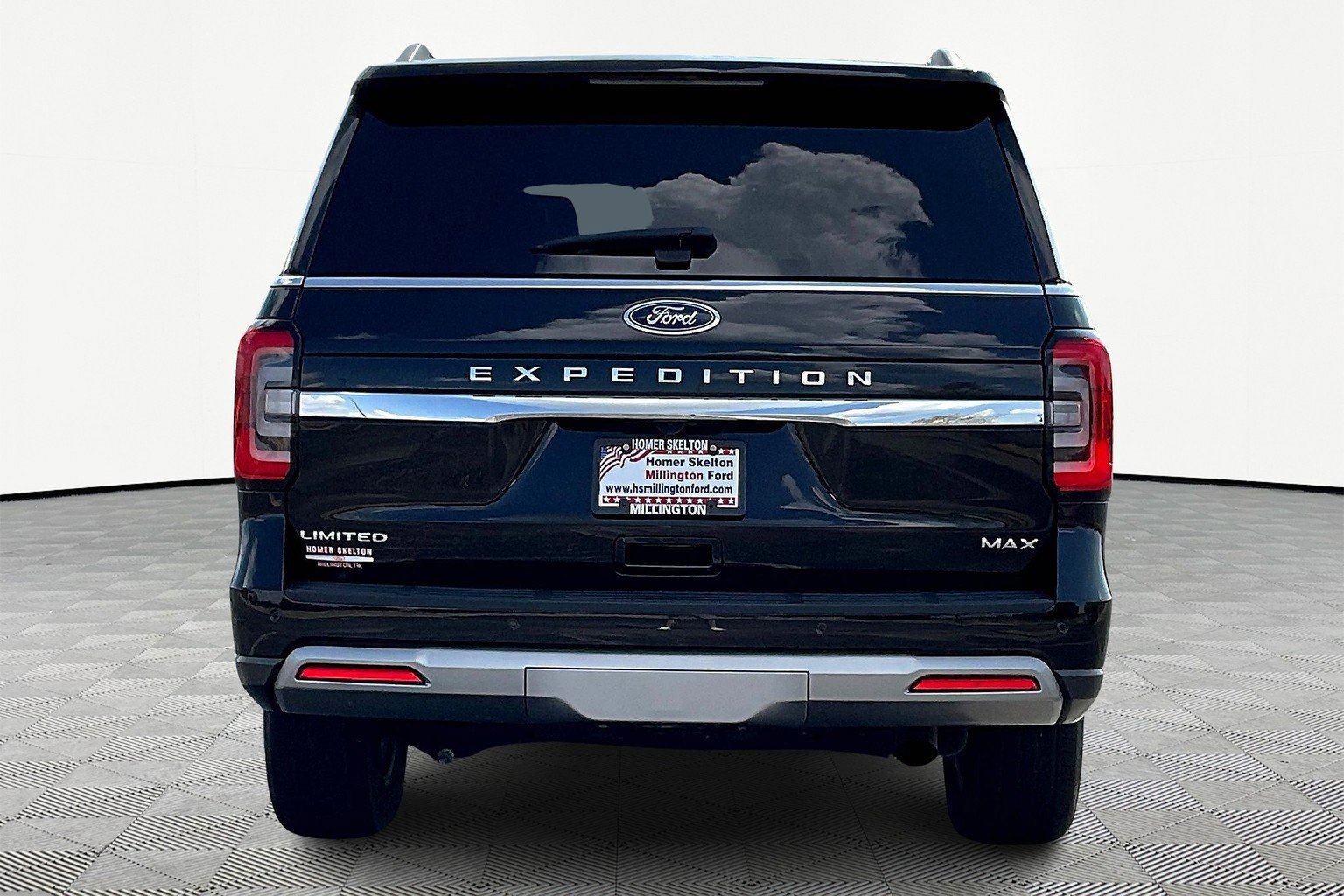 Used 2024 Ford Expedition Max Limited image 4