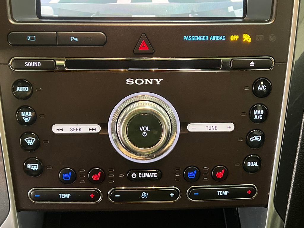 Used 2016 Ford Explorer Limited image 29