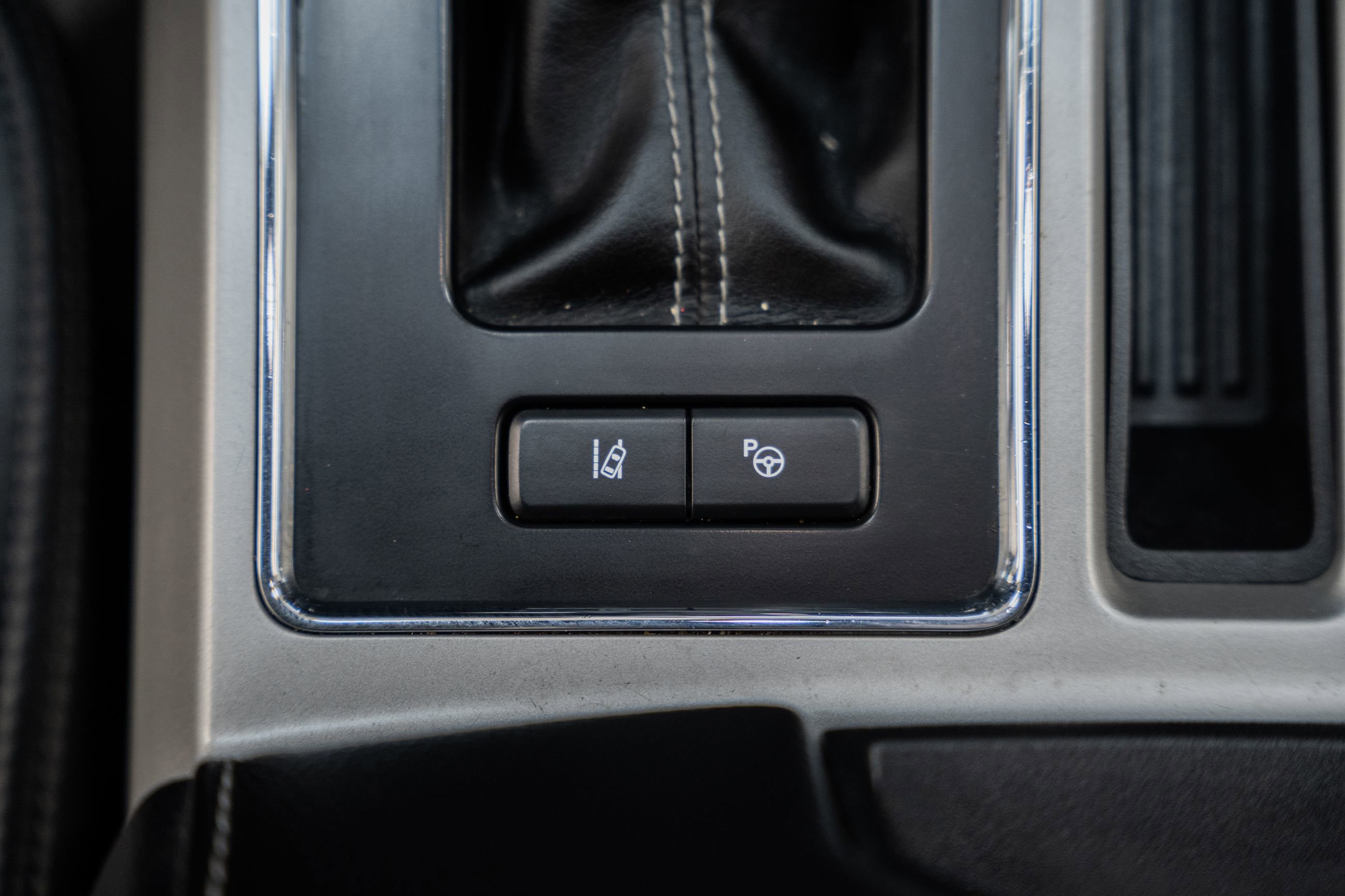 Certified 2019 Ford F150 Lariat w/ Equipment Group 502A Luxury image 34