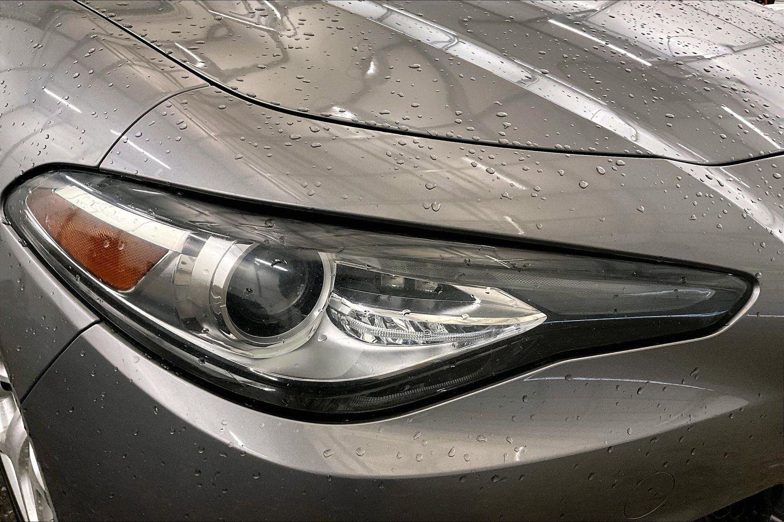 Used 2018 Alfa Romeo Giulia Ti image 29