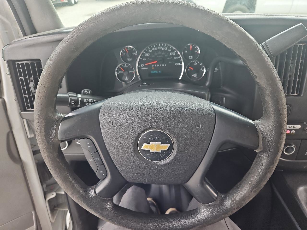 Used 2015 Chevrolet Express 3500 w/ Shuttle Bus Package RWD image 42