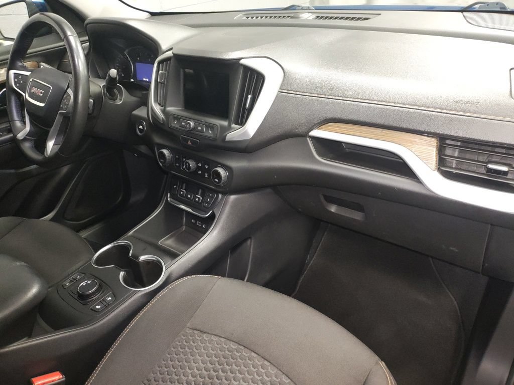 Used 2019 GMC Terrain SLE w/ Driver Convenience Package FWD image 8