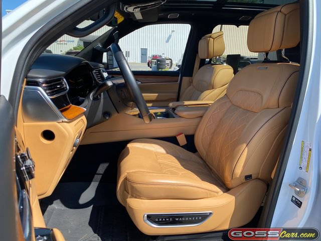 Certified 2022 Jeep Grand Wagoneer Series III w/ Rear Seat Video Group 1 AWD/4WD image 27