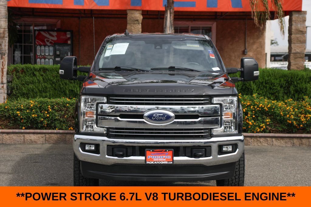 Used 2019 Ford F250 Lariat w/ Lariat Ultimate Package AWD/4WD image 3