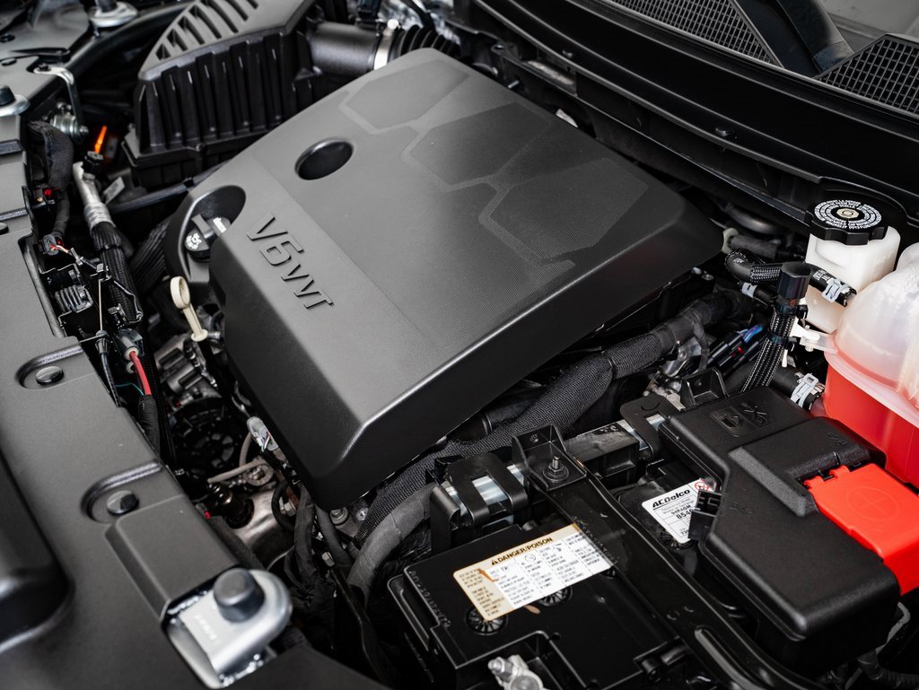 Used 2023 Chevrolet Traverse Premier image 47