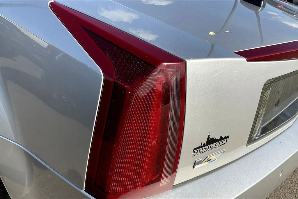 Used 2006 Cadillac XLR V image 23