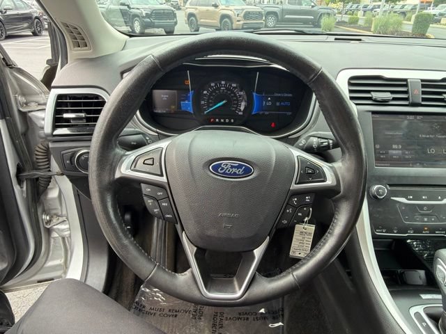 Used 2014 Ford Fusion SE FWD image 20