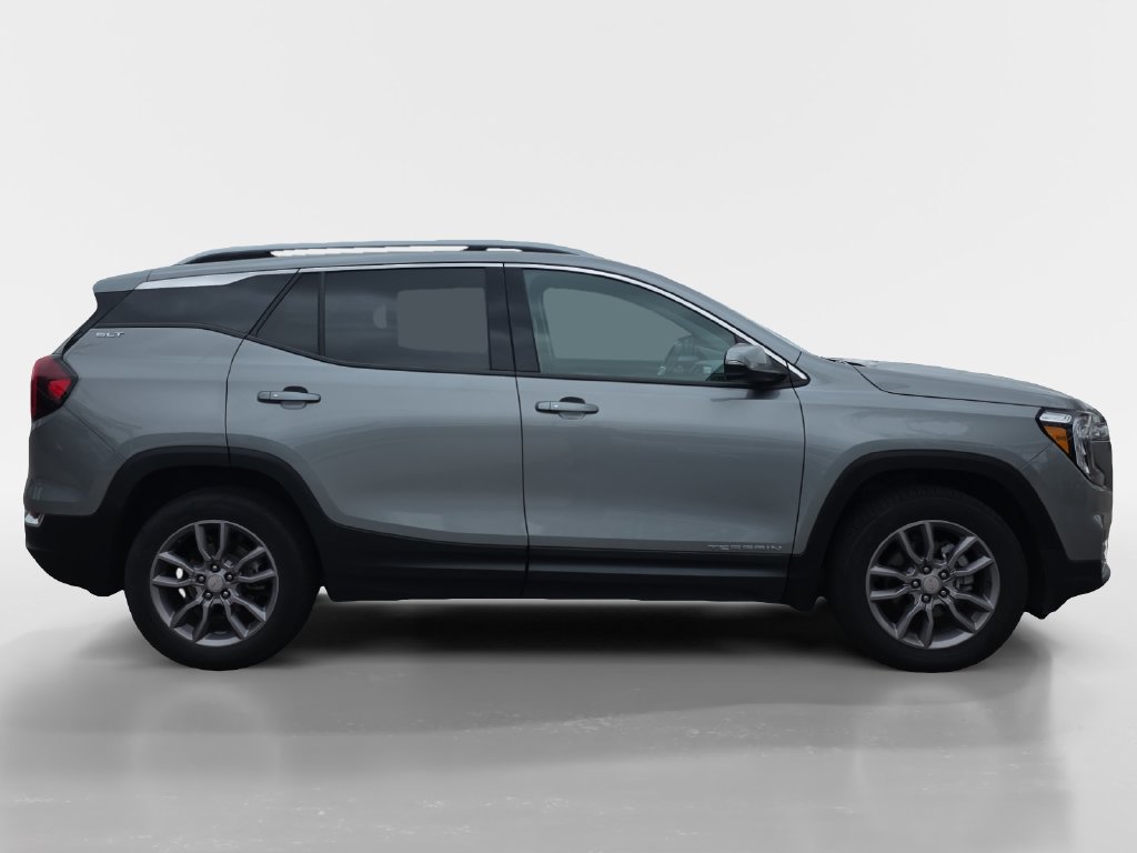 Used 2024 GMC Terrain SLT AWD/4WD image 6