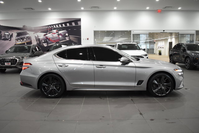 Used 2022 Genesis G70 3.3T w/ Sport Advanced Package image 12