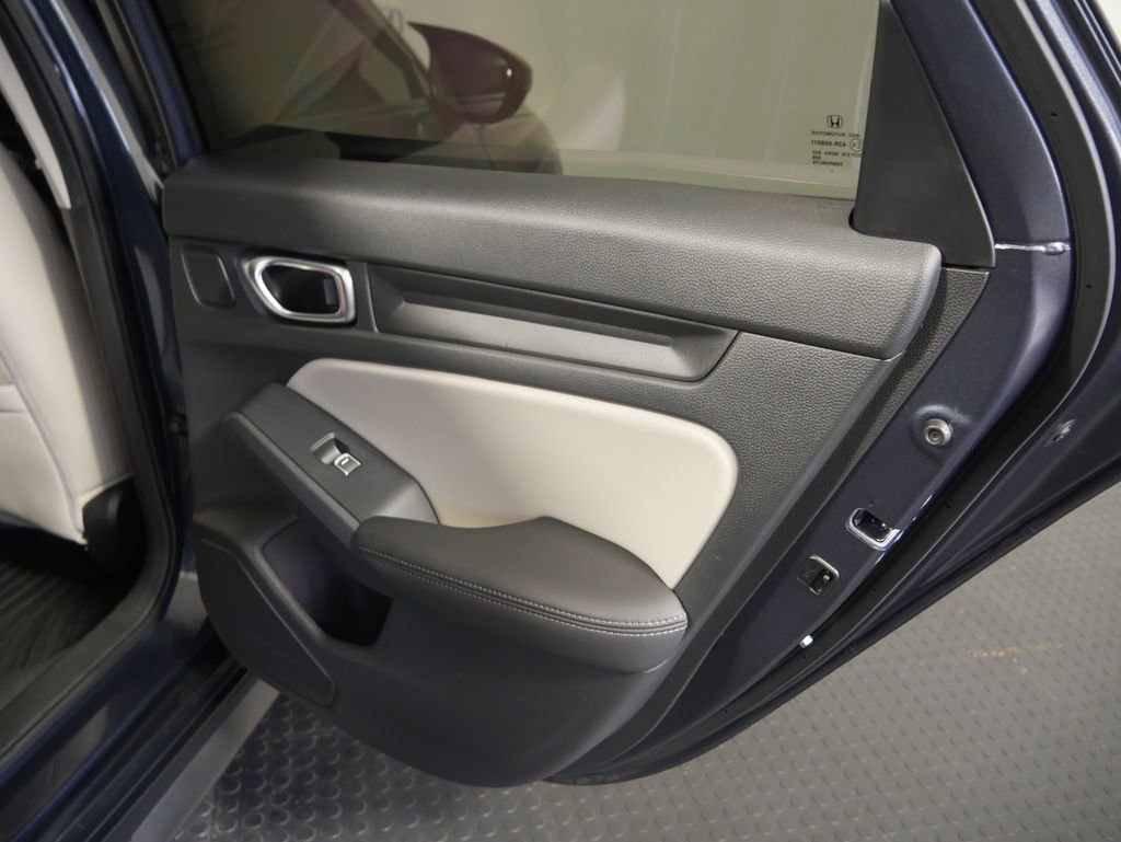 Used 2022 Honda Civic EX-L image 7