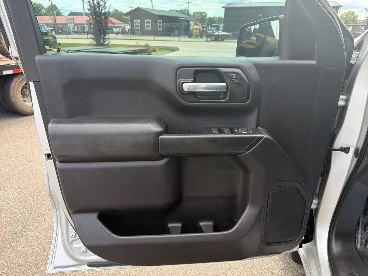 Used 2021 Chevrolet Silverado 1500 W/T w/ WT Convenience Package AWD/4WD image 8