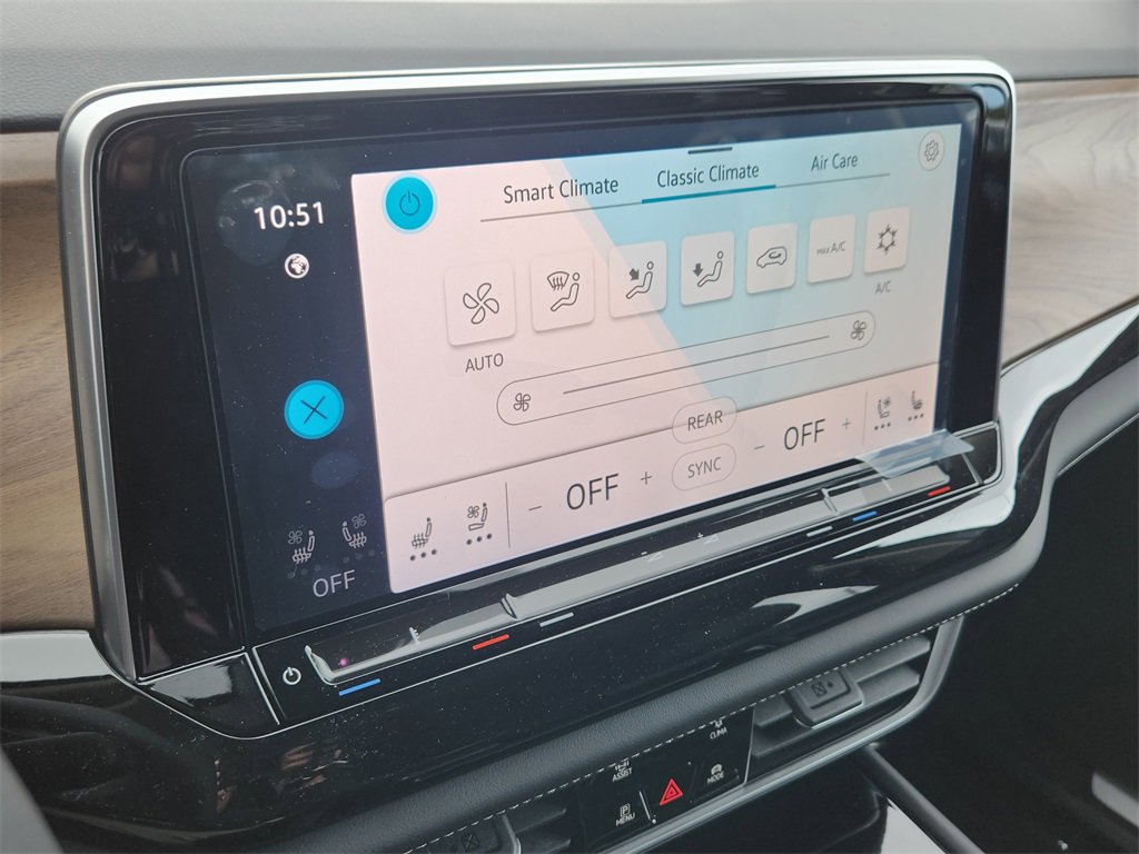 New 2025 Volkswagen Atlas SE image 19