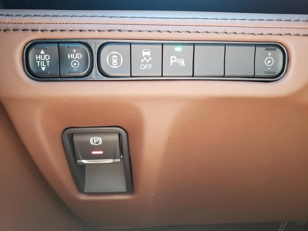 Certified 2026 Acura MDX SH-AWD w/ Advance Package image 24