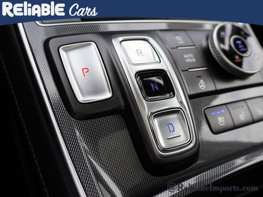 Used 2021 Hyundai Santa Fe Limited image 39