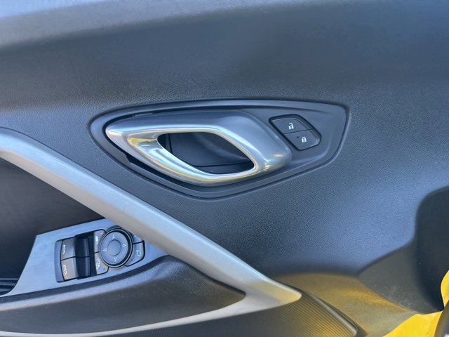 Used 2018 Chevrolet Camaro LT w/ RS Package image 3