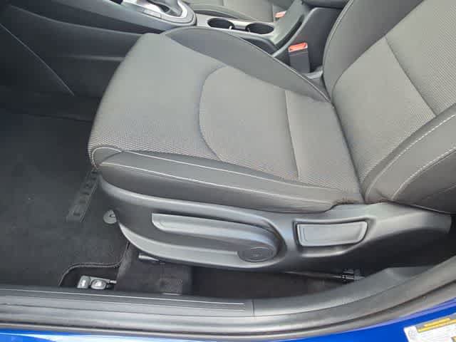 Used 2023 Kia Forte LXS w/ LXS Technology Package FWD image 17