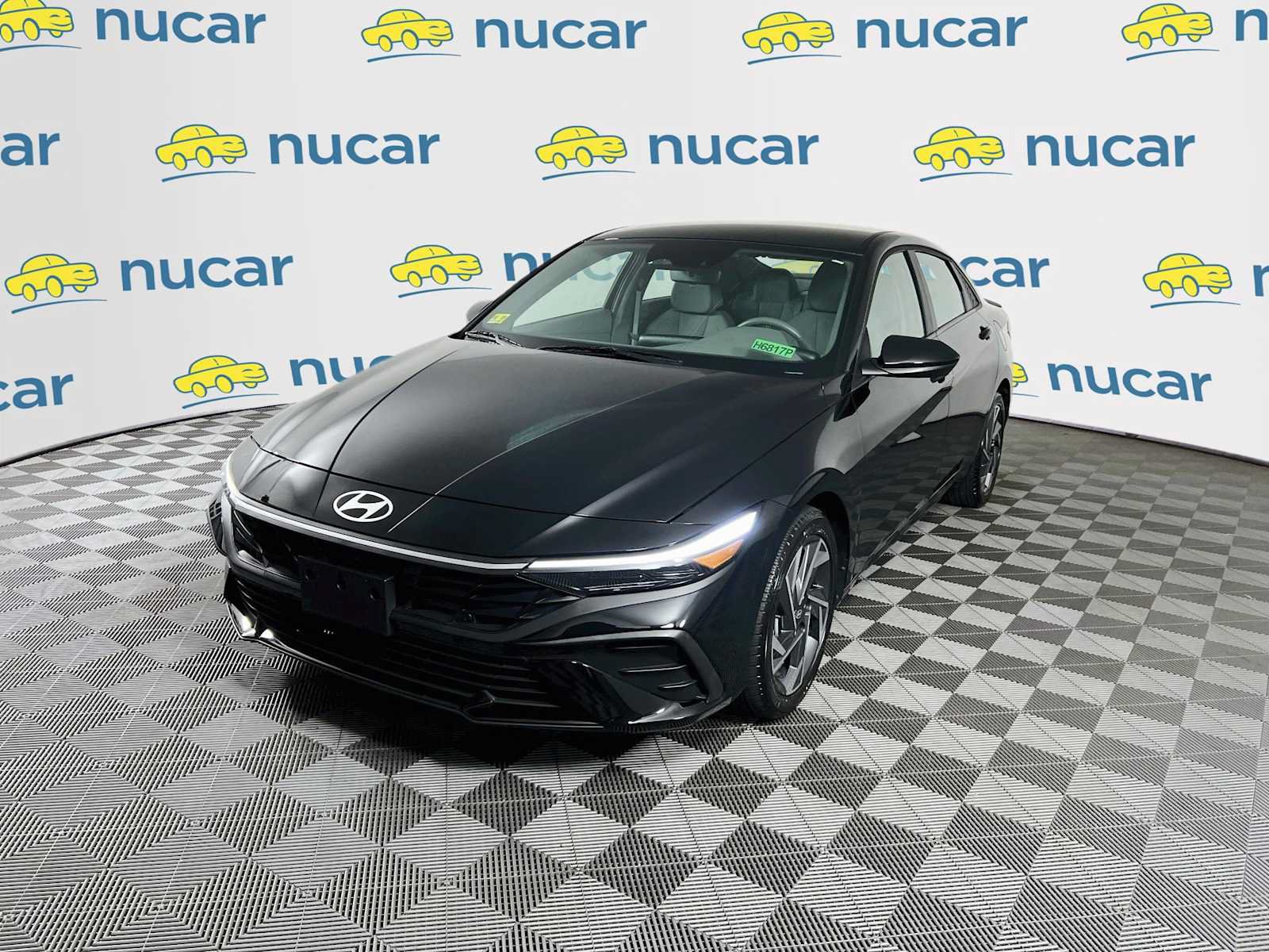 Certified 2025 Hyundai Elantra Sport FWD image 3
