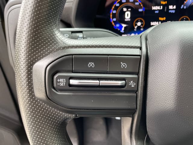 Used 2025 Chevrolet Colorado Trail Boss AWD/4WD image 28