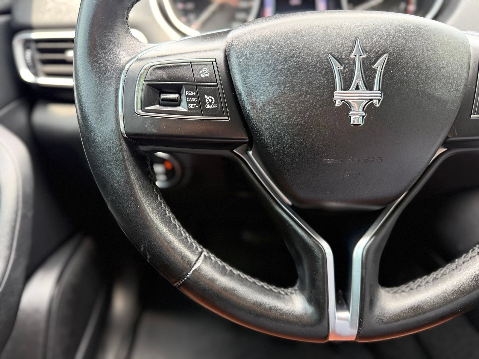 Used 2017 Maserati Levante AWD/4WD image 26