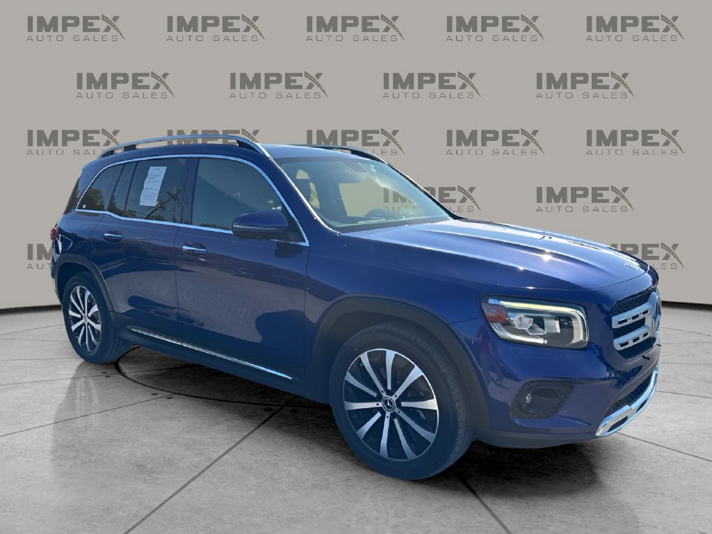 Used 2020 Mercedes-Benz GLB 250 4MATIC w/ Premium Package image 7