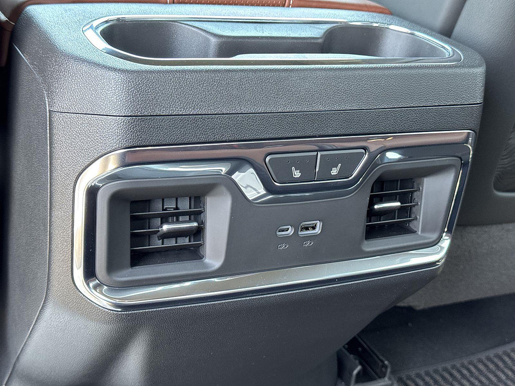 New 2026 GMC Sierra 1500 Denali Ultimate w/ LPO, Black Badging Package AWD/4WD image 26