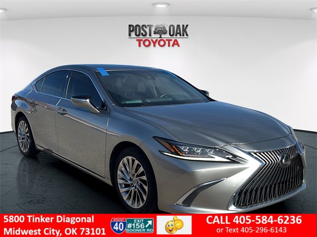 Used 2019 Lexus ES 350 Luxury w/ Accessory Package 2