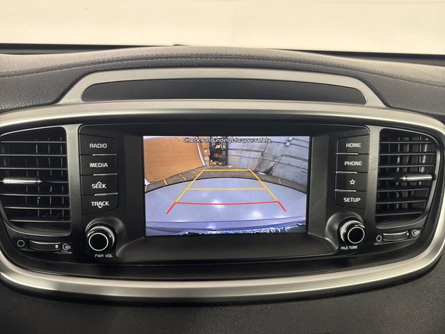 Used 2020 Kia Sorento FWD V6 image 8