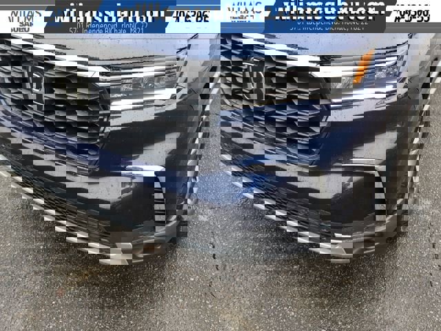 Used 2025 Honda Pilot EX-L image 11