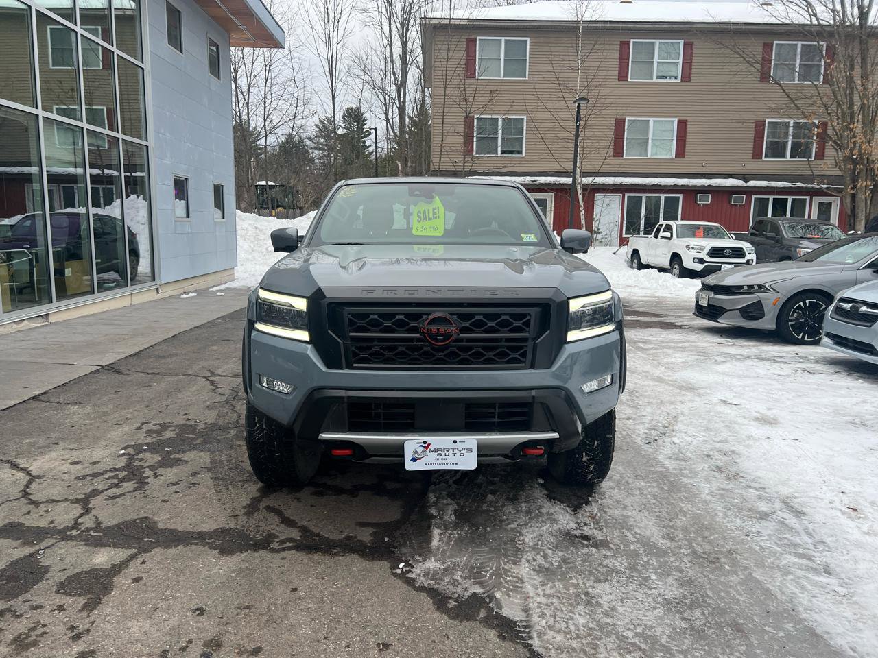 Used 2023 Nissan Frontier PRO-4X w/ Pro-4X Premium Package image 8