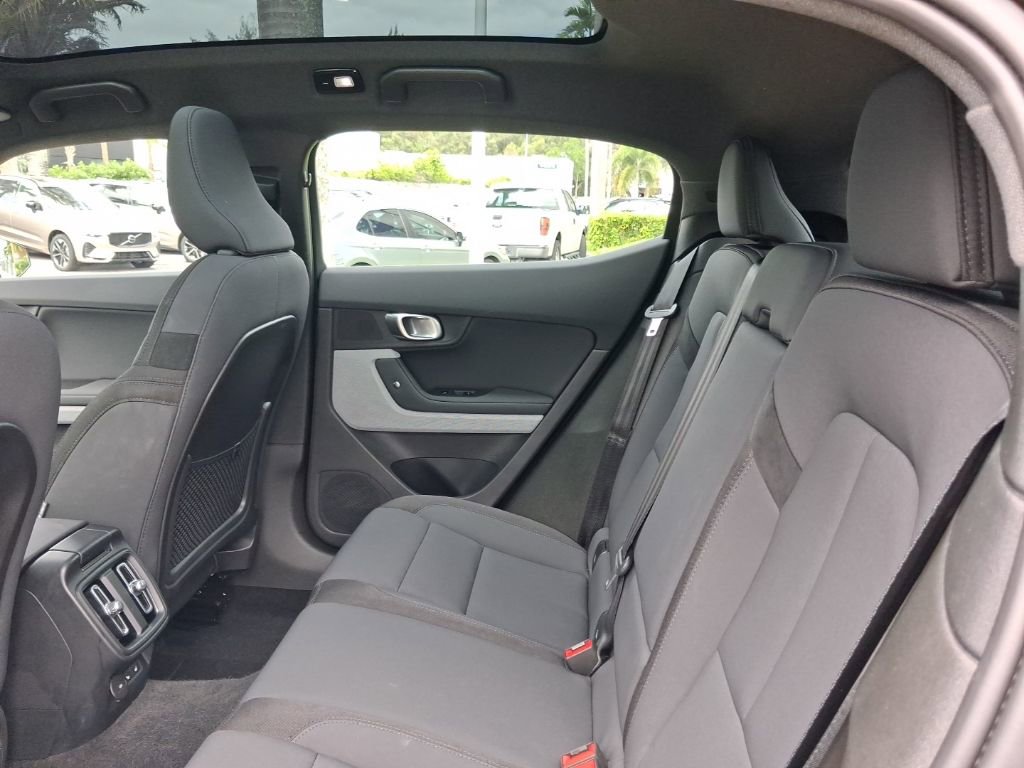 Used 2024 Polestar Polestar 2 image 8