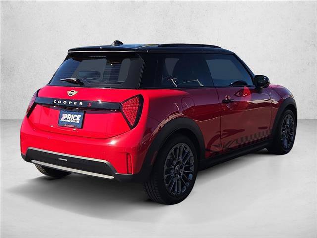 Used 2025 MINI Cooper S FWD image 5