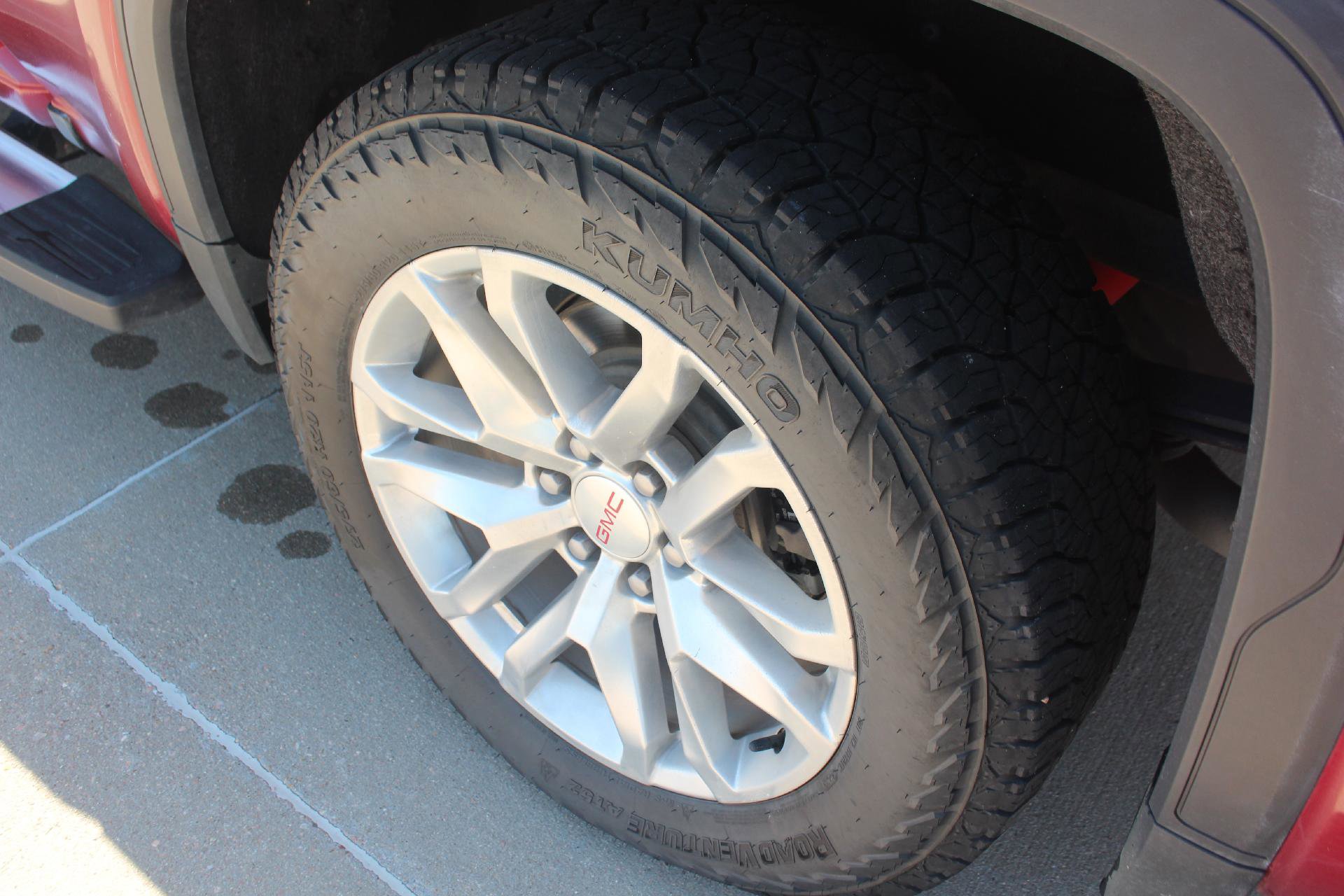 Used 2021 GMC Sierra 1500 SLT w/ SLT Premium Package image 23