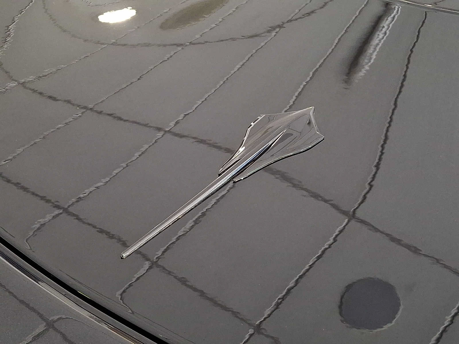 Used 2021 Chevrolet Corvette Stingray Coupe w/ Engine Appearance Package RWD image 30