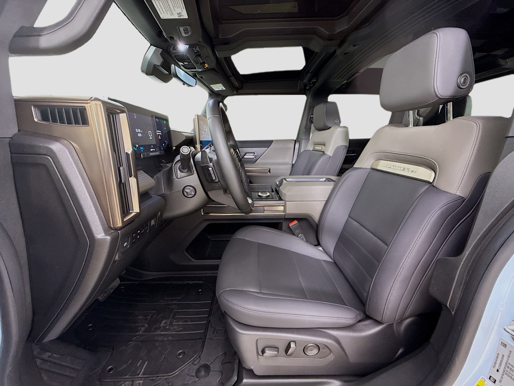 Used 2025 GMC Hummer EV 2X image 22