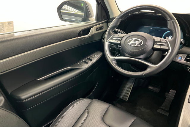 Used 2024 Hyundai Palisade SEL w/ Premium Package image 11