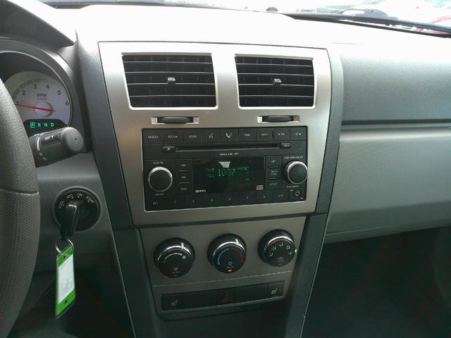 Used 2008 Dodge Avenger SXT w/ Convenience Group image 10